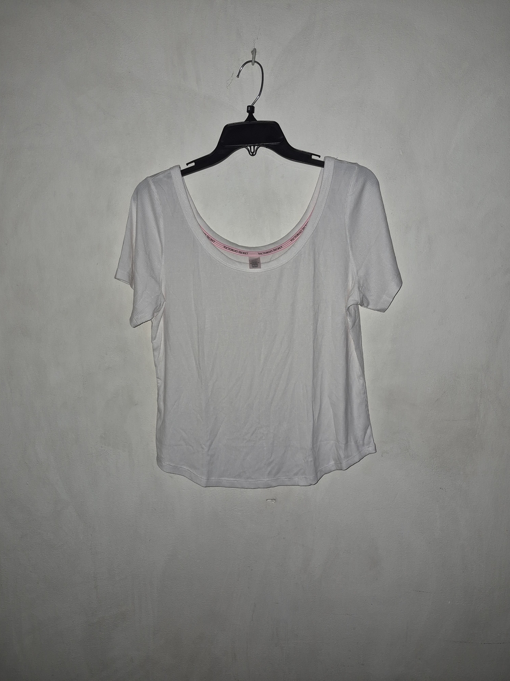 Victoria's Secret White Scoop Neck Short Sleeve Tee